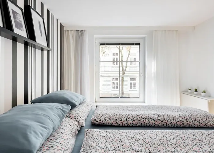Apartment Your Cozy * 12 Min To Center *